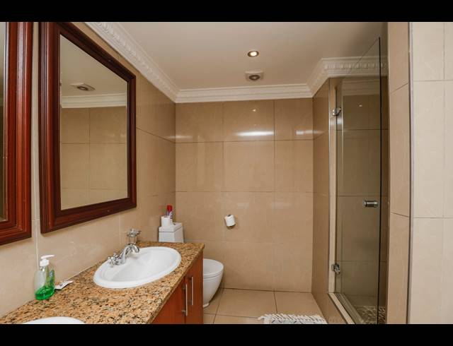 2 BEDROOM APARTMENT FOR SALE IN NORTH BEACH